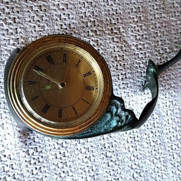 Pewter Green Solid Seagull Quartz Shelf Clock 7" x 3" - Picture 1 of 7